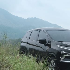 Mitsubishi Xpander – 7-seater rental car in Bali
